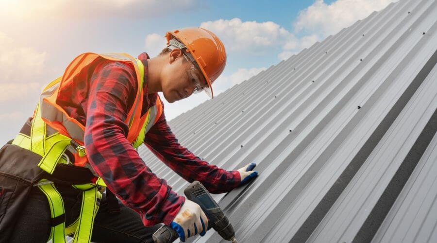 Professional Flat Roofing Installation in Jellico, TN